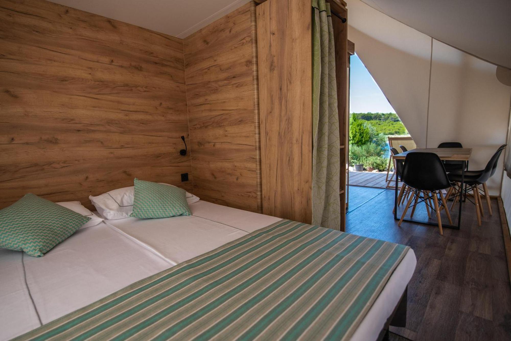 Hotel Arena One 99 Glamping Pomer Exterior foto