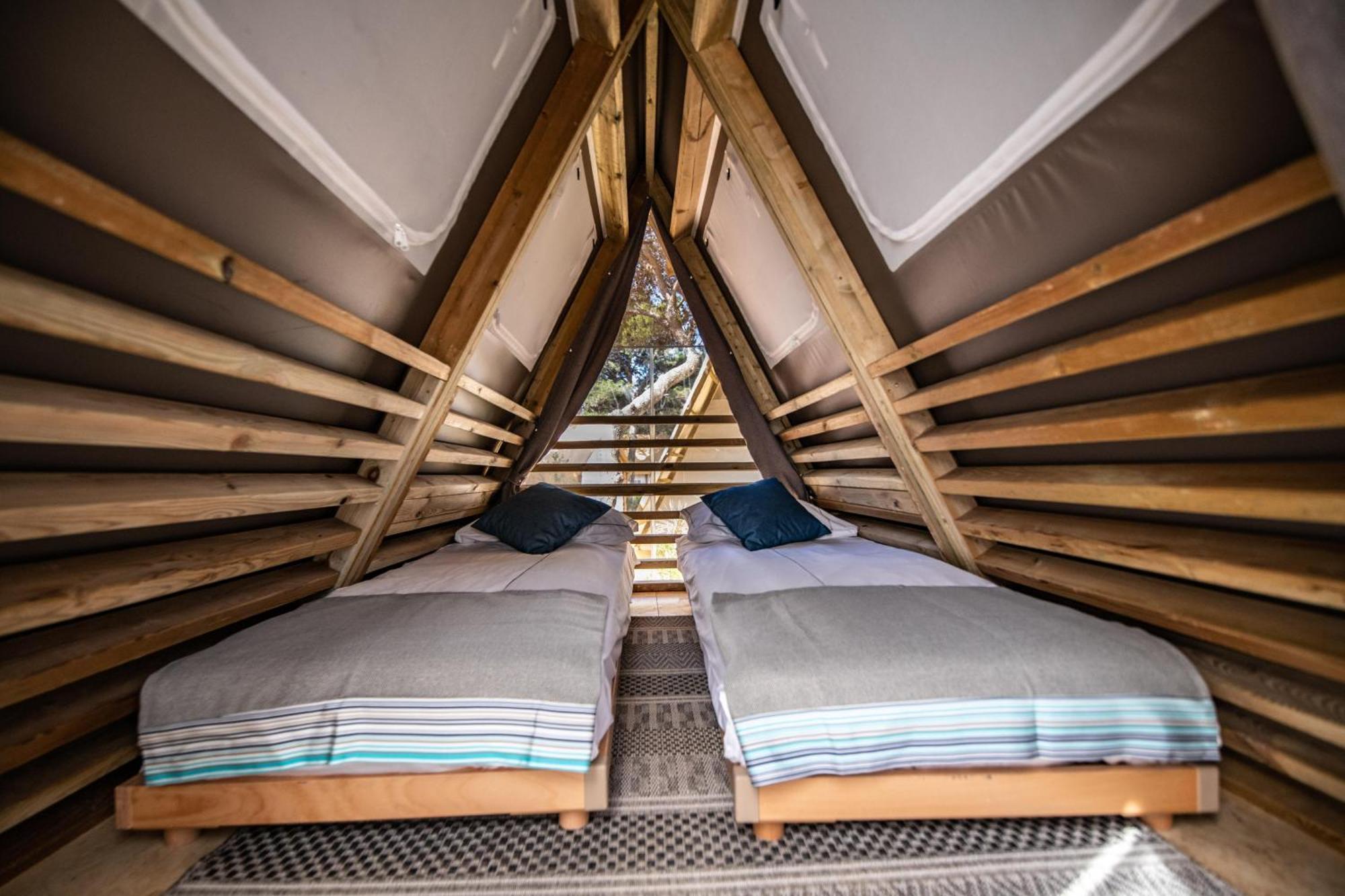 Hotel Arena One 99 Glamping Pomer Exterior foto