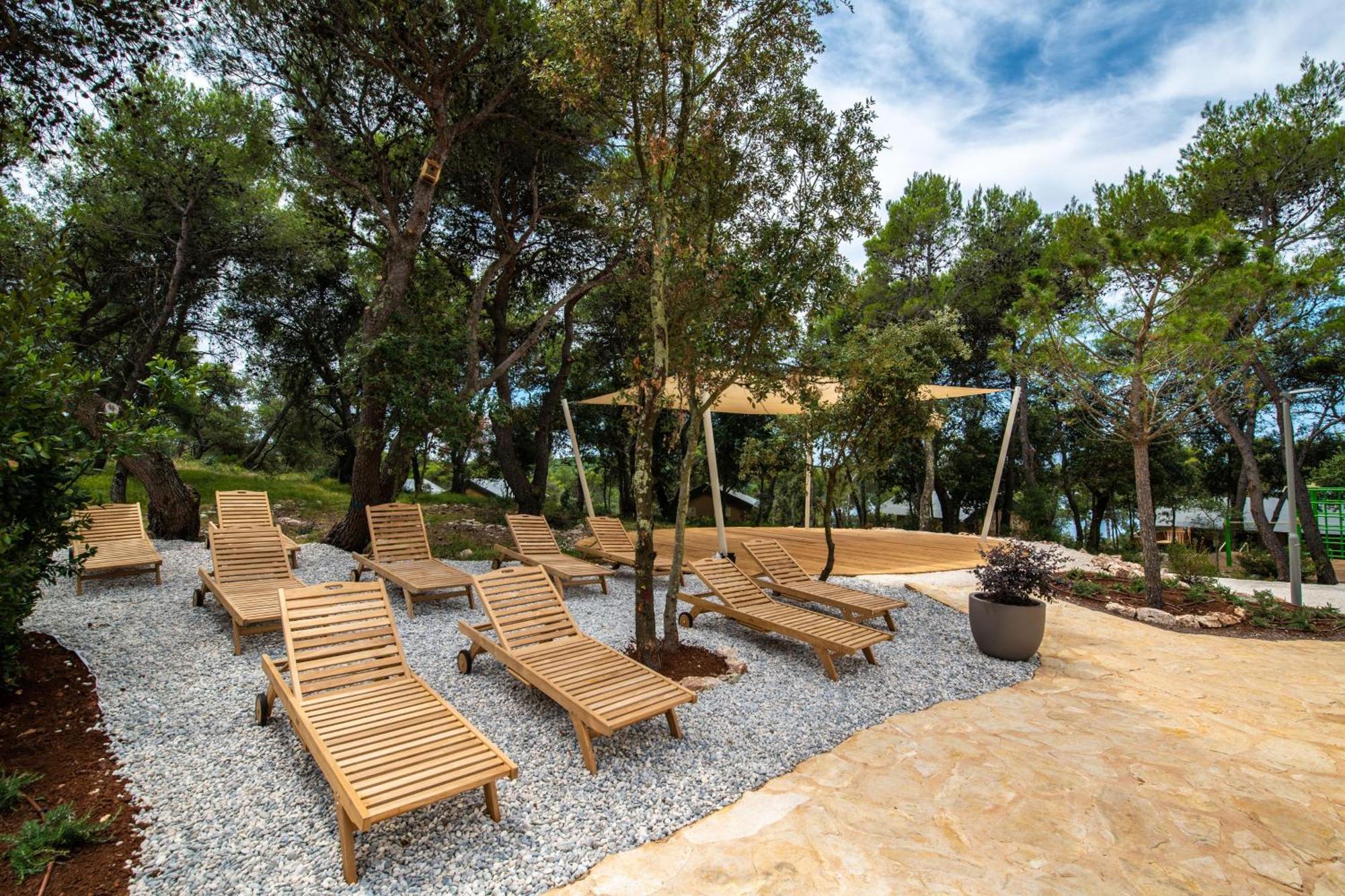 Hotel Arena One 99 Glamping Pomer Exterior foto