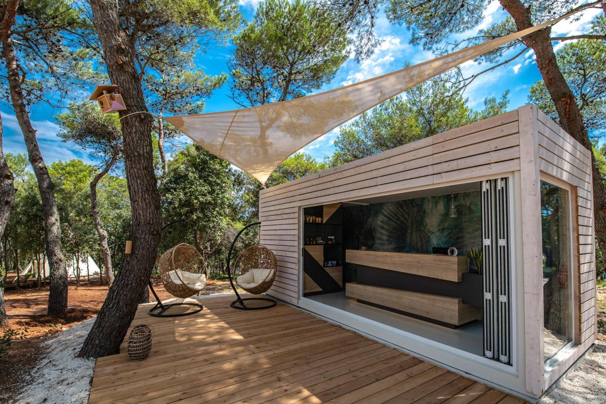 Hotel Arena One 99 Glamping Pomer Exterior foto